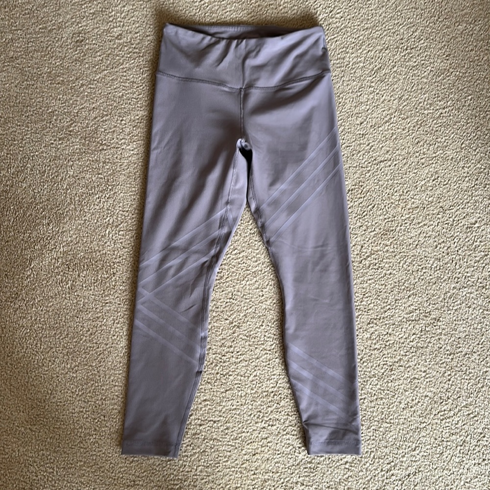 Women’s 90° Leggings- Size M